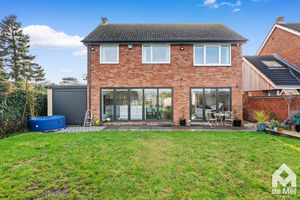 Photo 17- click for photo gallery